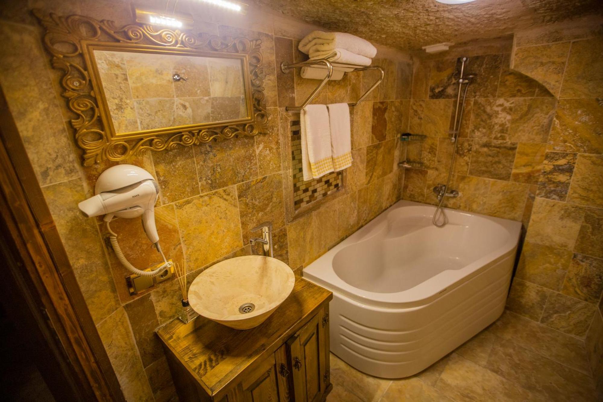 Royal Cave Hotel Урґюп Номер фото