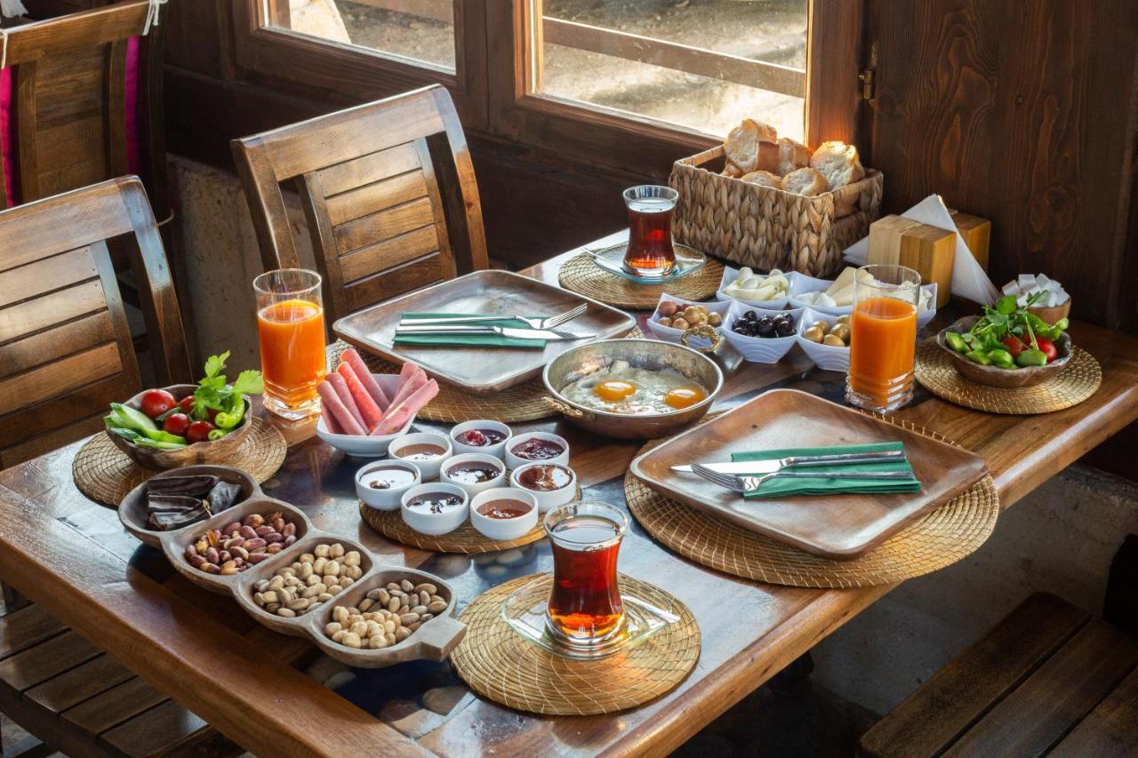 Royal Cave Hotel Урґюп Екстер'єр фото